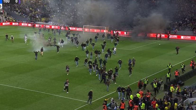 BREAKING: FC Nantes vs Toulouse suspended after pitch invasion chaos following relegation fury