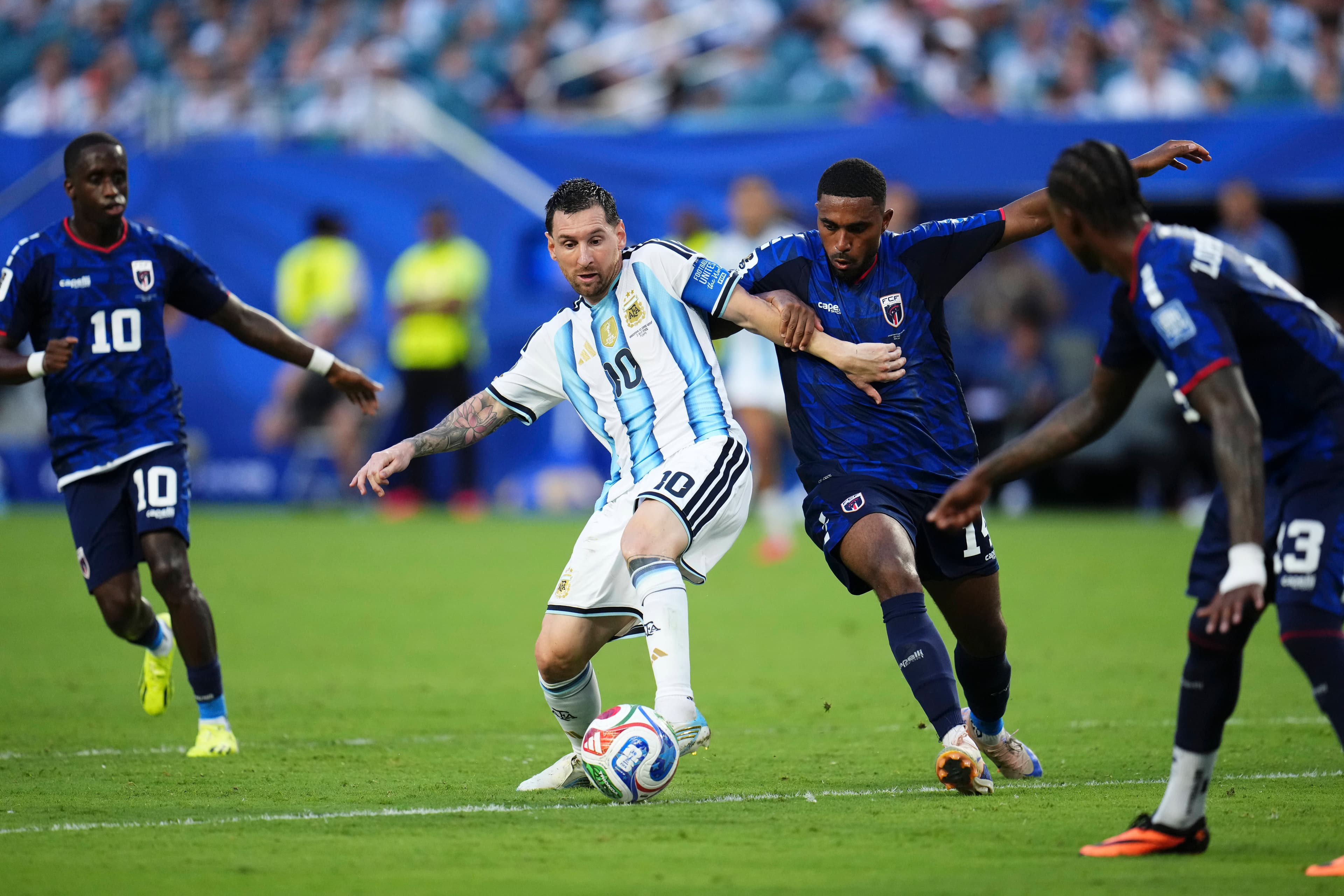 Argentina survive Cape Verde scare to reach World Cup round of 16
